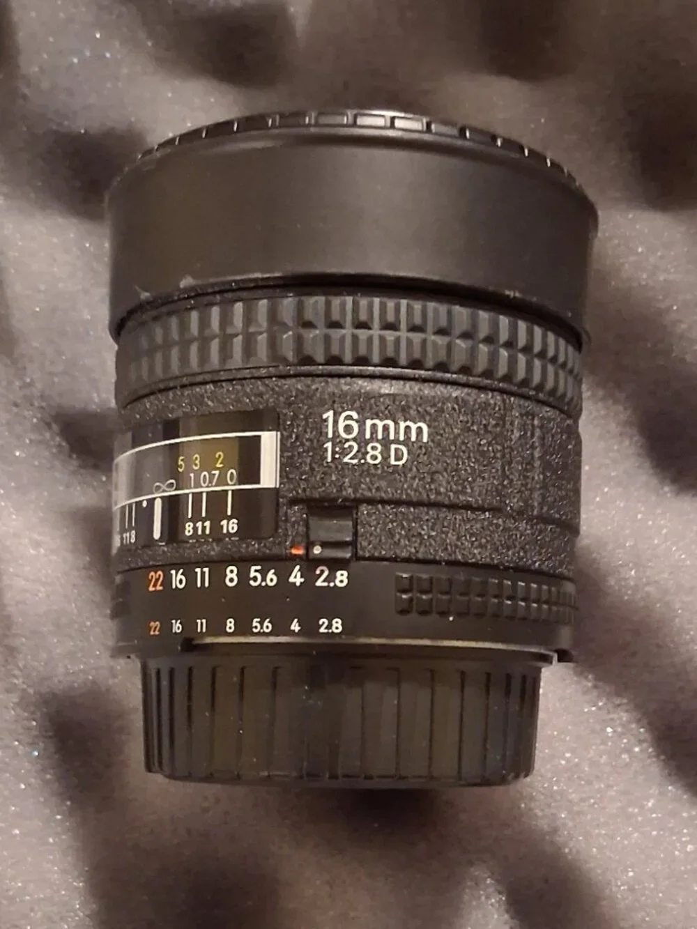 Nikon AF Fisheye-NIKKOR 16mm f/2.8D Lens Full Frame FX Wide Angle Fisheye
